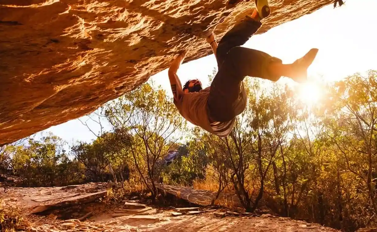 Parque das Andorinhas abre temporada de montanhismo em 2025