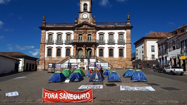 Gestor da Águas do Brasil diz que impressões negativas com a licitação se confirmaram ao ver Acampamento Fora Saneouro. Foto: Marcelo Sena/Agência Primaz