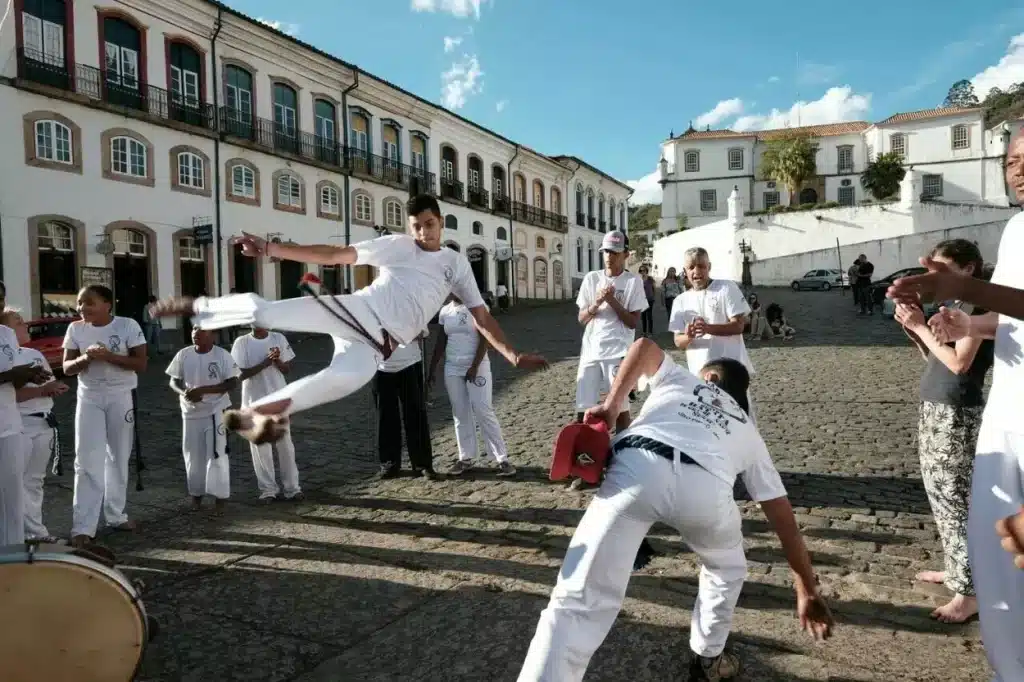 Instalação do Grupo Terra Preta Capoeira, em Ouro Preto, aconteceu em 2015
