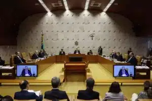 Ministros do STF durante julgamento sobre responsabilização das redes sociais