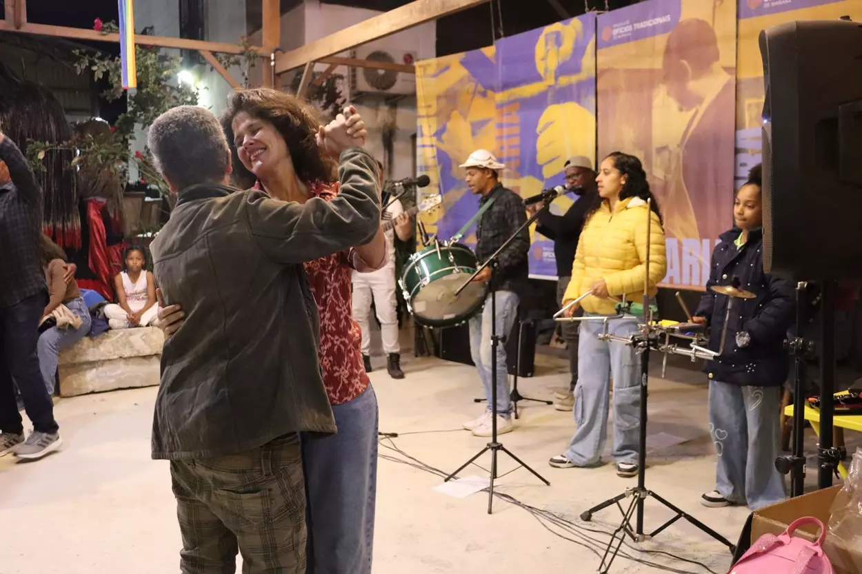 Trio Chinelado na Feira de Ofícios na Escola de Ofícios de Mariana.