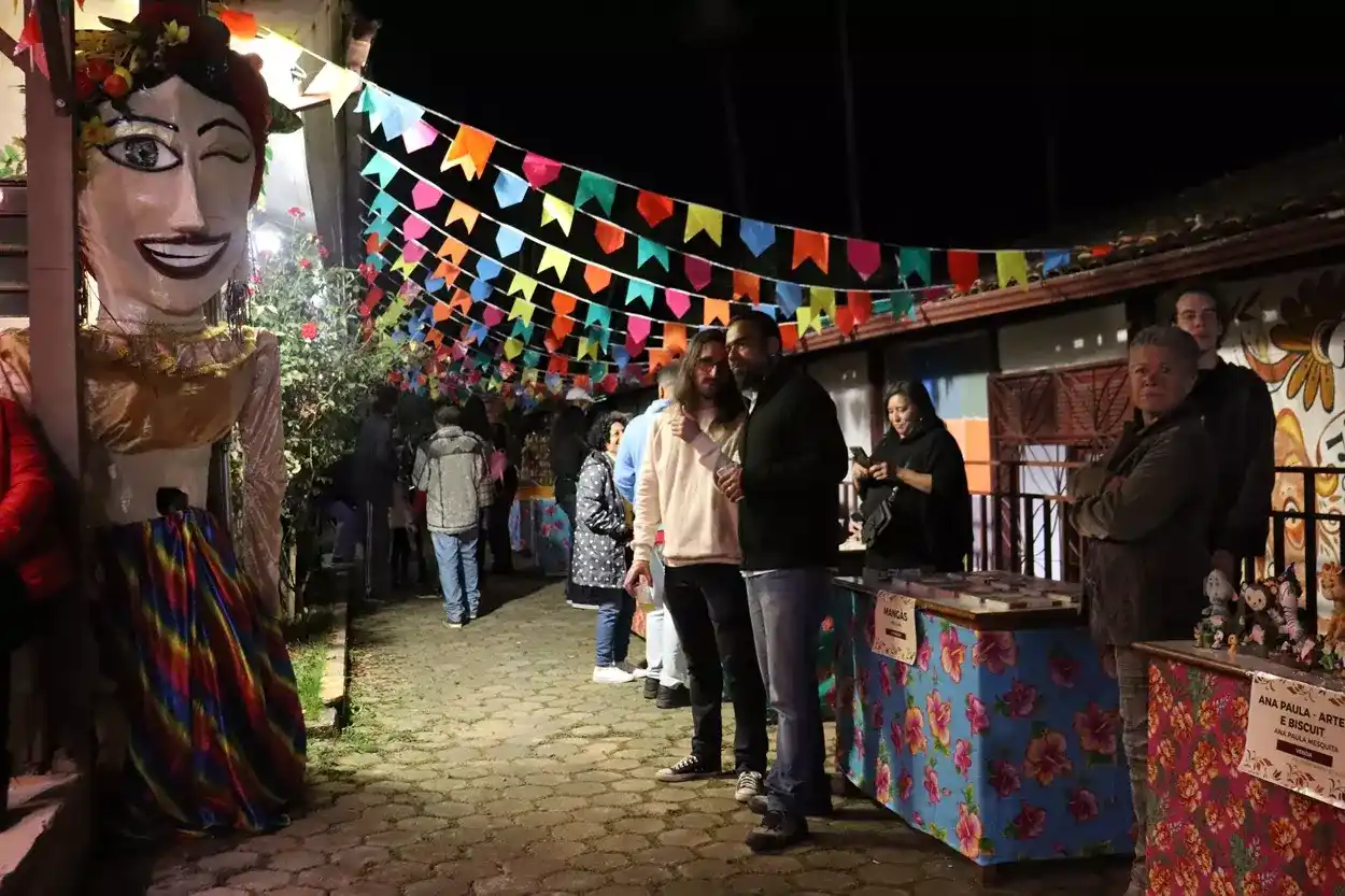 Feira de Ofícios na Escola de Ofícios de Mariana.
