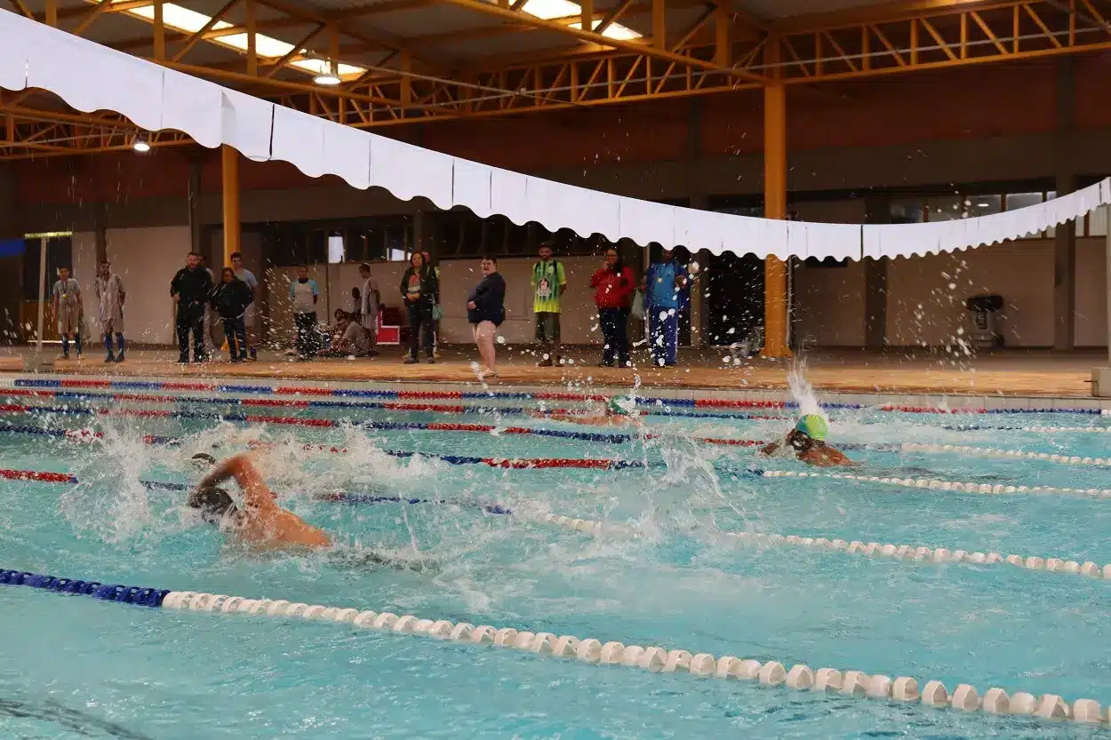 Nas últimas terça e quarta-feira (16 e 17), o ginásio poliesportivo da Universidade Federal de Ouro Preto (UFOP) sediou a primeira edição da Copa APAExonados, evento esportivo de integração das Associações de Pais e Amigos dos Excepcionais (APAEs) de Itabirito, Mariana e Ouro Preto.