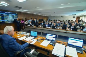 Caso aprovada, a proposta muda eleições municipais, estaduais e federais a partir de 2034. Confira os possíveis cenários para as eleições da região dos Inconfidentes.