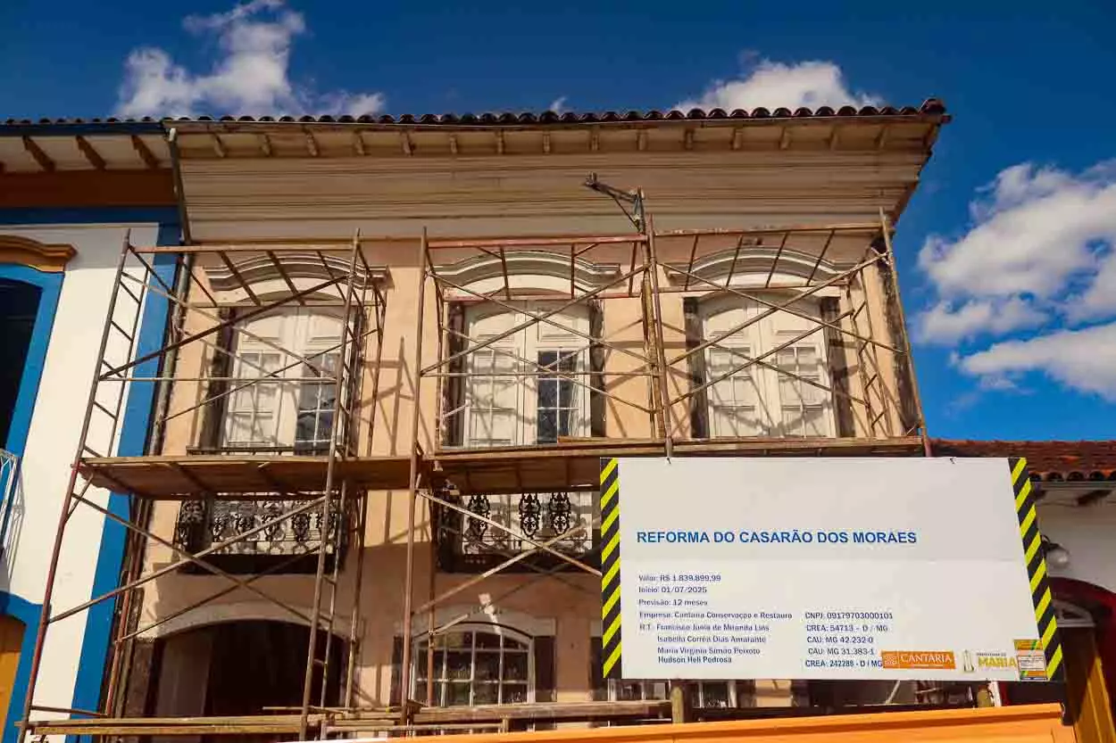 Obra de restauro já iniciada no Casarão dos Moraes.
