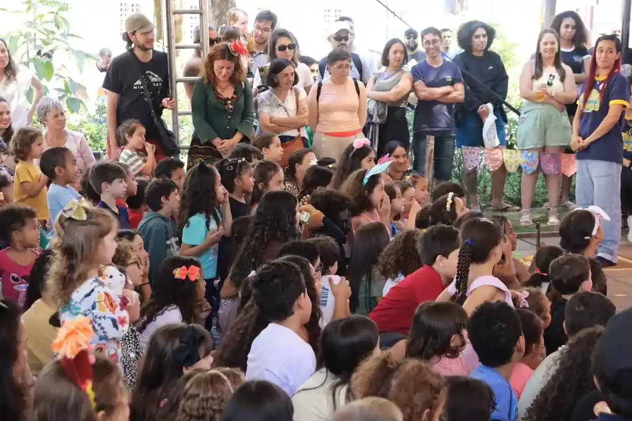 Jardim, Cine teatro Municipal e Praça da Sé, no último dia do Encontro Intrnacional de Palhaços 2025 - Fotos:  Agência Primaz