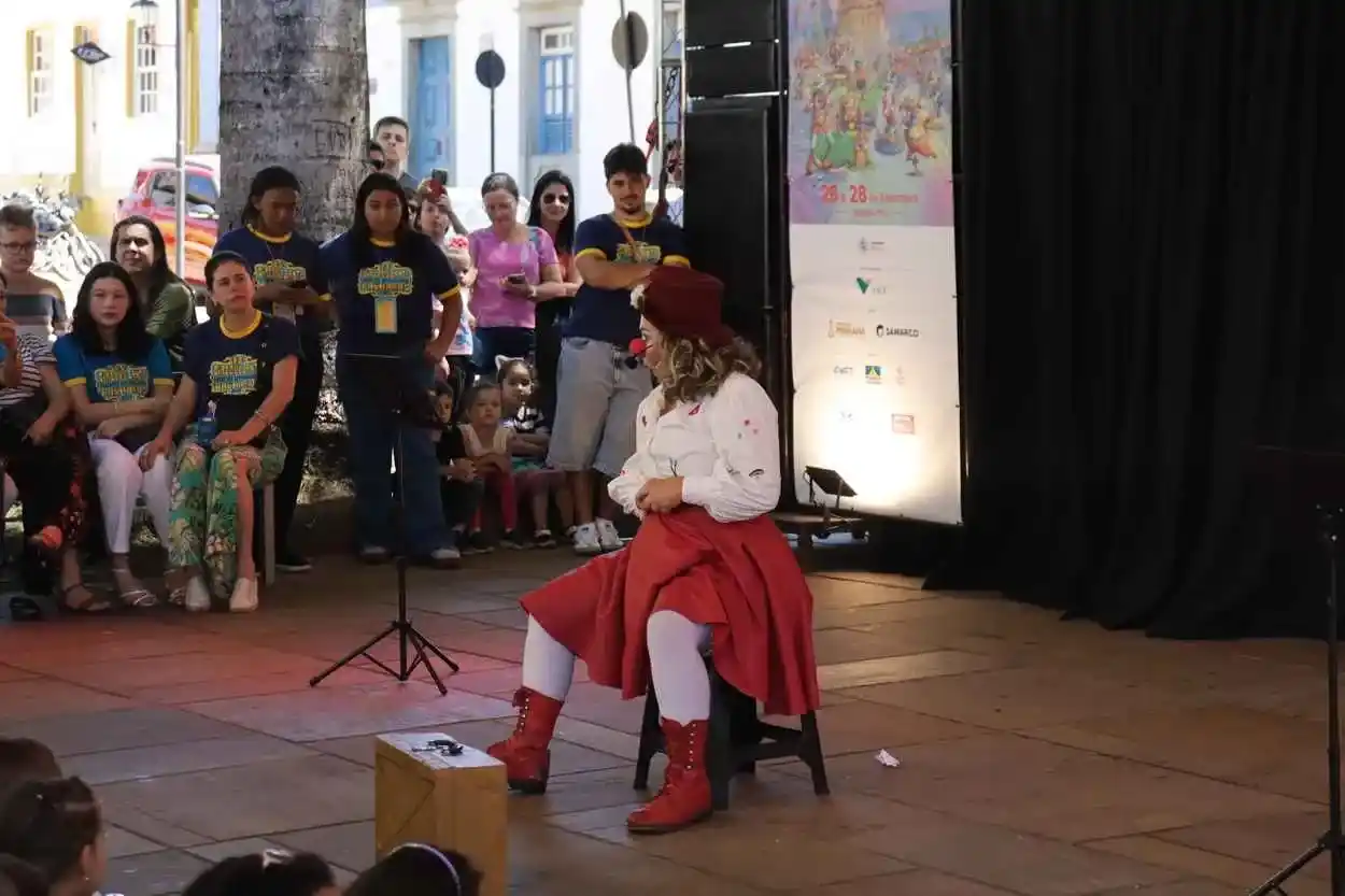 Jardim, Cine teatro Municipal e Praça da Sé, no último dia do Encontro Intrnacional de Palhaços 2025 - Fotos:  Agência Primaz