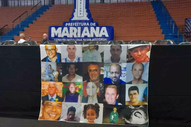 Homenagem às vítimas do rompimento da barragem de Fundão no encontro relativo à ação da Inglaterra